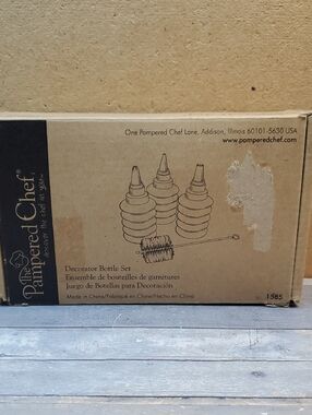 Pampered Chef Decorator Bottle Set  #2